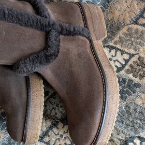 MANAS TALL Brown Suede Boots with Shearling Fur Trim